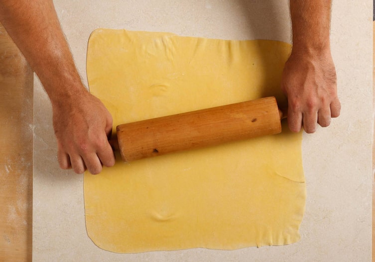 Nudelwalker, Nudelholz, Nudelteig