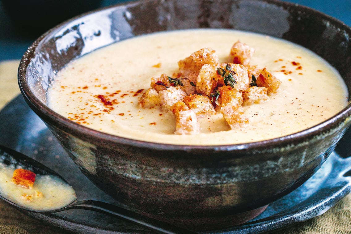 Selleriecremesuppe mit Croutons, Paungger und Poppe, Alpha, Omega