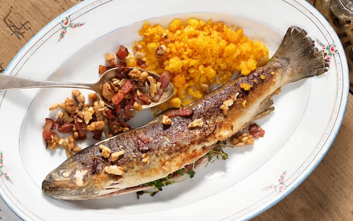 Bachforelle, Polenta, Speck, Fisch, Fischrezept, Servus Rezept