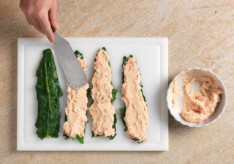 Saibling-Spinat-Röllchen, Hauptspeise, Fischfarce, Spinat
