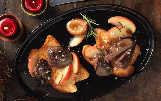 Leber, Zwetschken, Äpfel, Rosmarin, Weissbrot, Servus Rezept