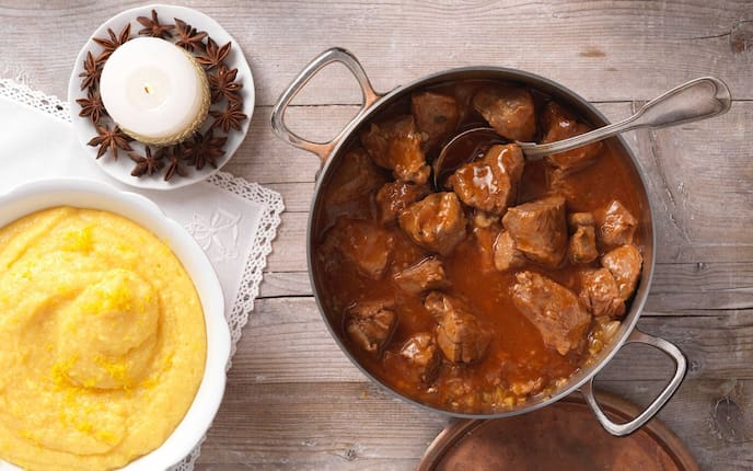 Polenta, Ragout, Eintopf, Fleisch, Kerze, Sternanis, Hauptspeise, Servus Rezept