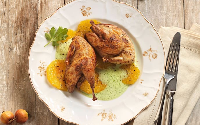 Rebhuhn, Orangenscheiben, Petersil, Sauce, Hauptspeise, Servus Rezept