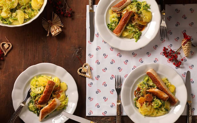Wollwürste mit Kartoffelsalat, Weisswurst, Wurst, Würstel, Erdäpfel, Erdäpfelsalat, Servus Rezept