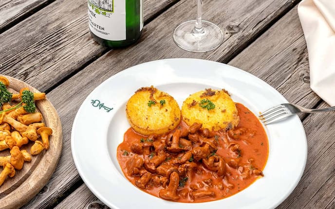 Eierschwammerl, Pfifferlinge, Polenta, Pilze, Eierschwammerlgulasch, Schwammerlgulasch, Servus Rezept