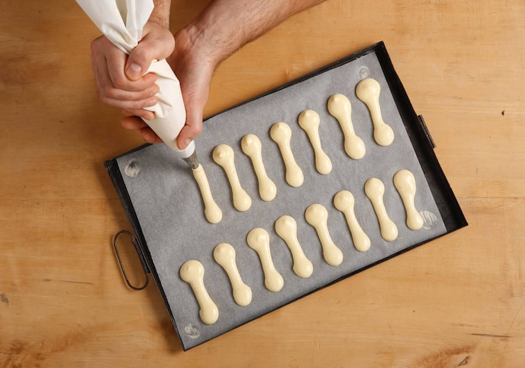 Biskotten, Backblech, Backpapier, Spritzsack