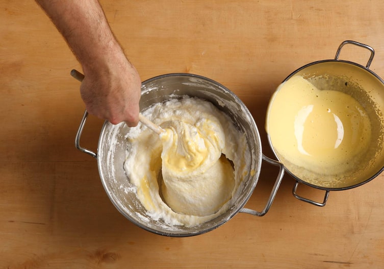 Dottermasse, Eischnee, Rührschüsseln