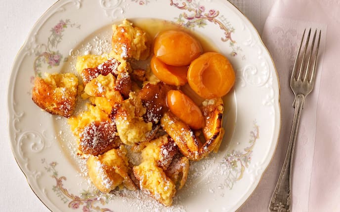 Buttermilch-Schmarren mit Marillen, Schmarren, Buttermilch, Marillen, Nachspeise, Servus Rezept