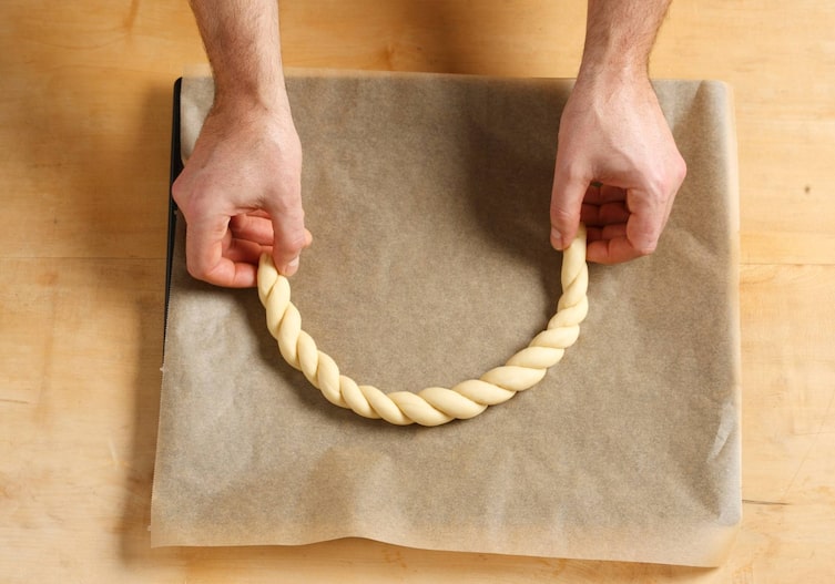 Osterkorb, Henkel, Ostern, Teig