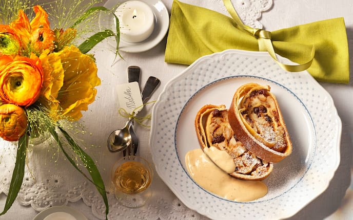 Rosinenstrudel, Strudel, Rosinen, Germteig, Nachspeise, Servus Rezept