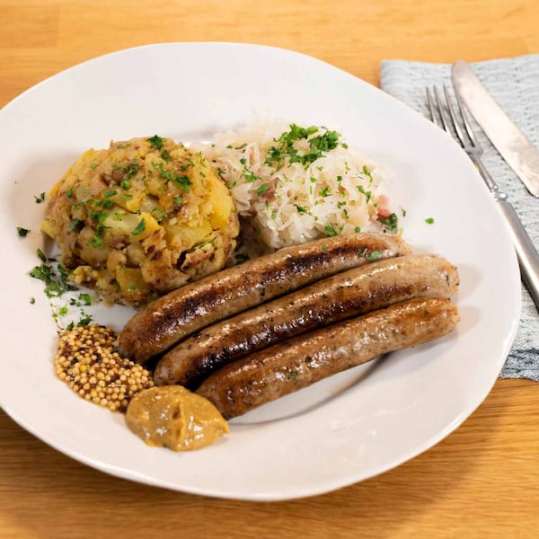 Bratwürstel, Senf, Senfkörner, Sauerkraut, geröstete Erdäpfel, Kräuter, Haupstspeise, Seminarbäuerin, Servus Rezept
