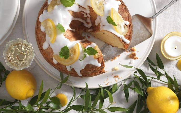 Zitronengugelhupf, Kuchen, Zitronen, Minzeblätter, Weißwein, Nachspeise, Servus Rezept
