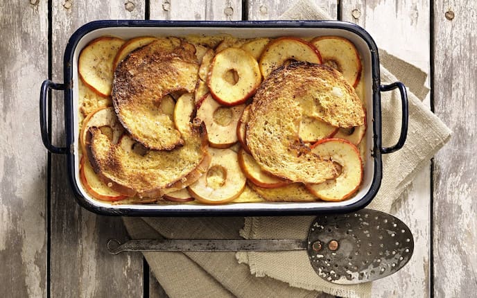 Apfel-Kipferl-Schmarrn, Backen, Servus, Rezept