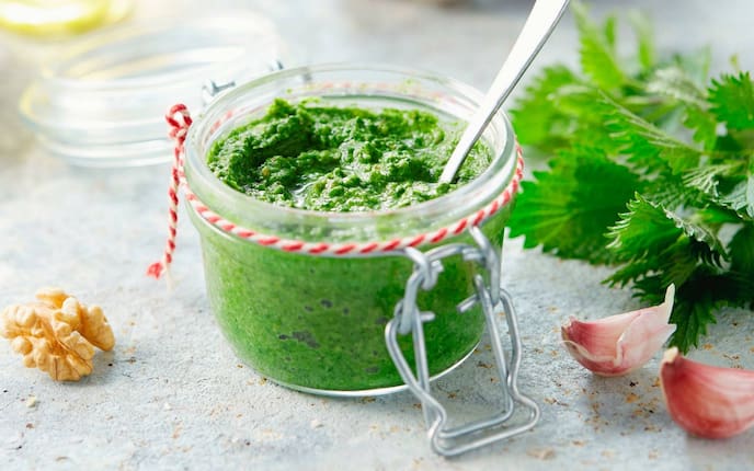 Brennnesselknödel - 1:00 h - Rezept - Servus