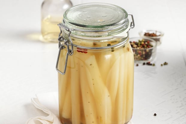 Schwarzwurzeln Aus Dem Glas Wie Lange Kochen Eingelegte Schwarzwurzeln - 0:15 h - Rezept - Servus