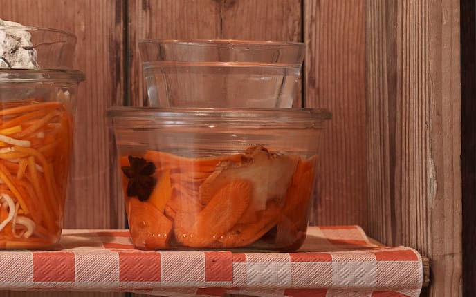 Fermentierte Karotten mit Sternanis, Vorratskammer, Ingwer, Salzlösung, Bügelglas