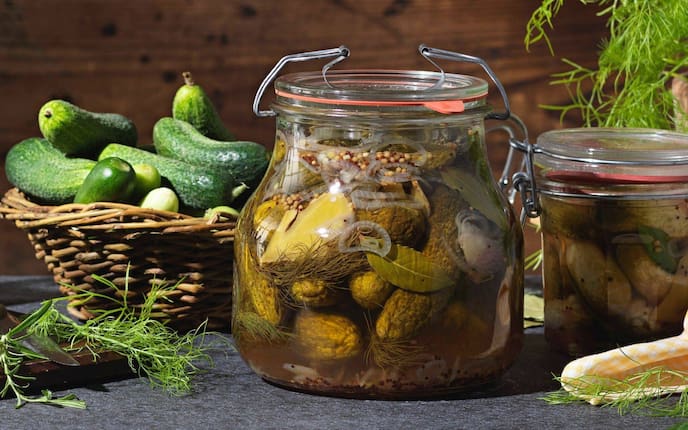 Gurken, Gurkerl, eingelegte Gurkerl, Dille, Einmachglas, Servus Rezept