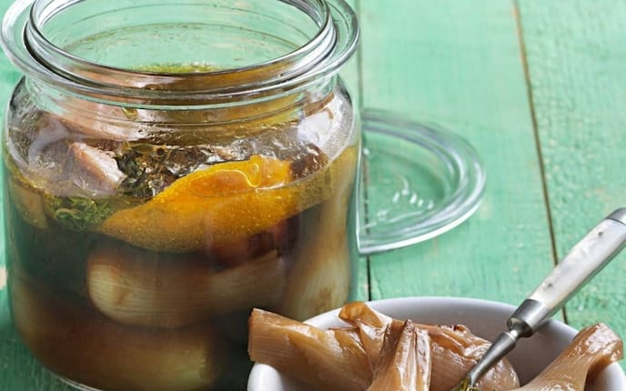 Zwiebeln, Einmachglas, Zitrone