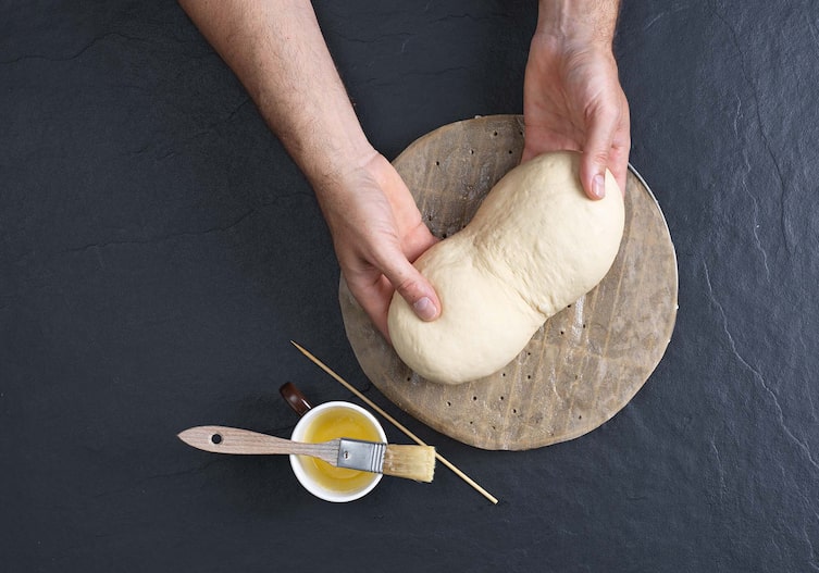 Böhmische Knödel, Kochschule, Pinsel, Ei, Brett