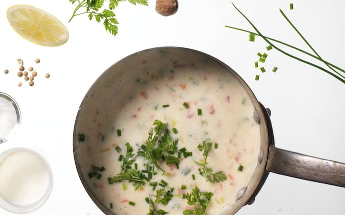 Gemüse-Béchamel, Petersilie, Schnittlauch, Zitrone, Gewürze, Servus Rezept