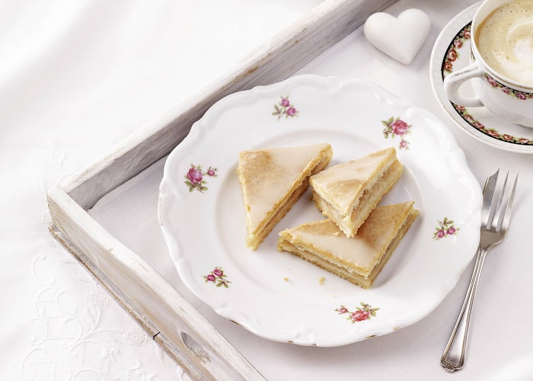 Gedeckter Birnenkuchen, Schnitten, Birne, Kuchen, Kaffee, Nachspeise, Servus Rezept