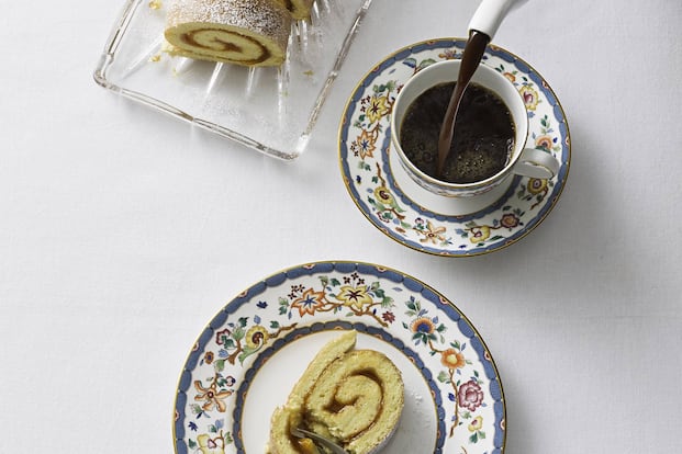 Biskuitroulade - 0:30 h - Rezept - Servus