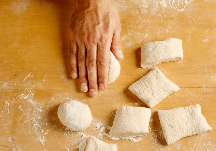 Handsemmeln, Teig, Kugeln, schleifen