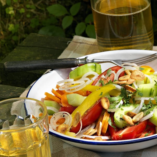 Gartengemüsesalat, Gurke, Paprika, Tomate, Paradeiser, Rezept