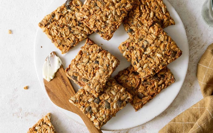 Christina Bauer, Knäckebrot, Sonnenblumenkerne, Rezept, knackig