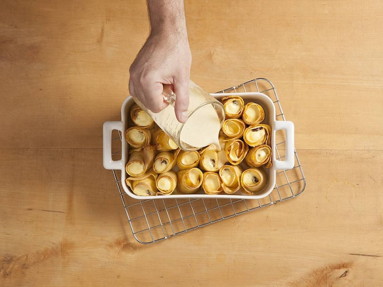 Topfenpalatschinken, Guss, Auflaufform