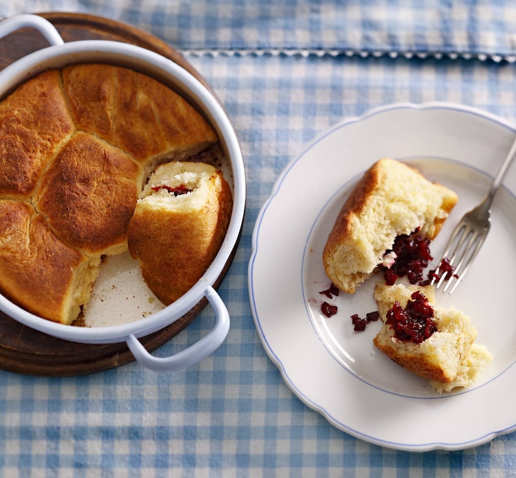 Erdäpfelbuchteln, Rote Rüben, Buchteln, Hauptspeise, vegetarisch, Servus Rezept