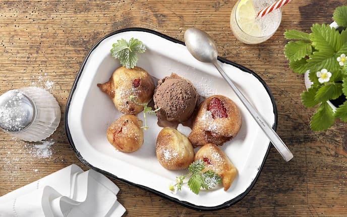 Erdbeeren im Pfefferbackteig (Bild: Eisenhut & Mayer)