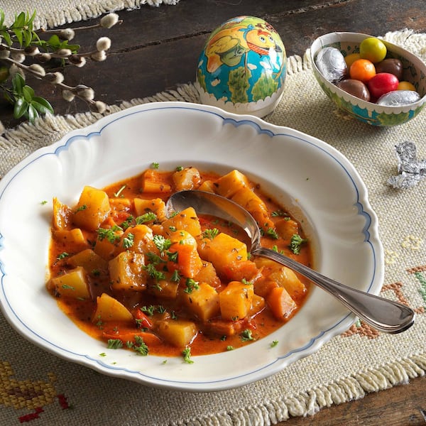 Fastengulasch, Gulasch ohne Fleisch, vegetarisches Gulasch, Kartoffel, Erdäpfel, Servus rezept