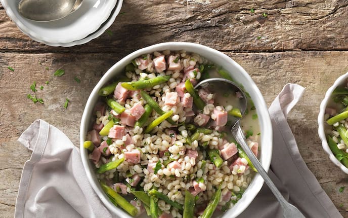 Kärtner Fisolenritschert, Rollgerste, Fisolen, Geselchtes, Rezept