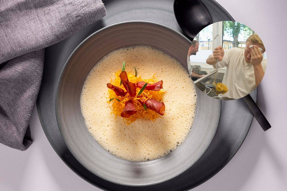 Fritz Grampelhuber bereitet mit Fußballer Xaver Schlager eine cremige Süßkartoffelcremesuppe zu.