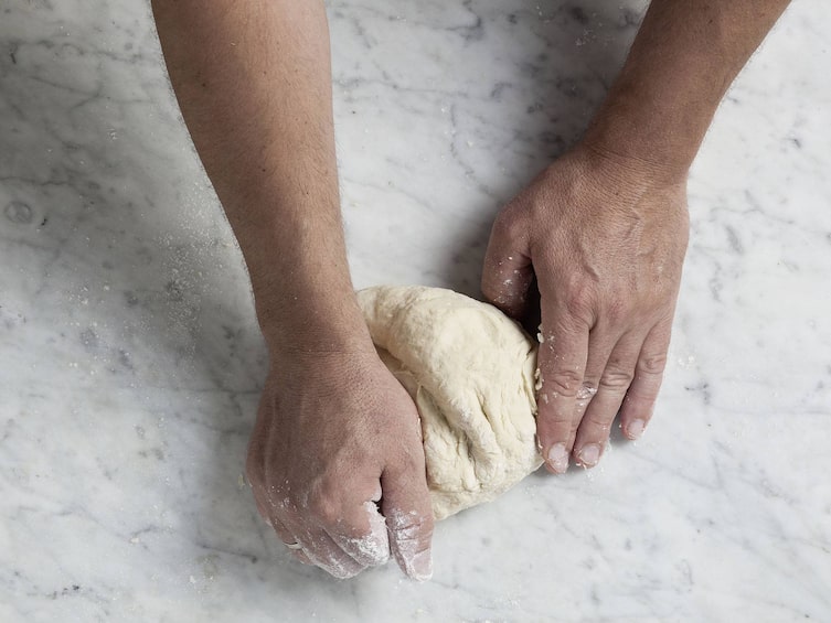 Teig kneten.