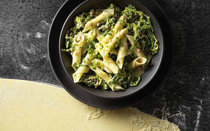 Gedrehte Nudeln, Käse, Wurst, Wirsing, Hauptspeise, Servus Rezept