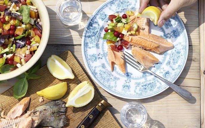 Geräuchert, Lachsforelle, Paradeiser, Ribisel. Salat, Rezept