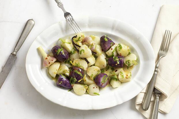 Glacierte Mairüben mit jungem Kno... - 0:45 h - Rezept - Servus