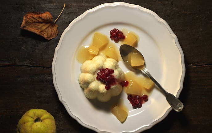 Griessflammerie, Pudding, Preiselbeeren, Quittenkompott, Quitten, Nachspeise, Servus Rezept
