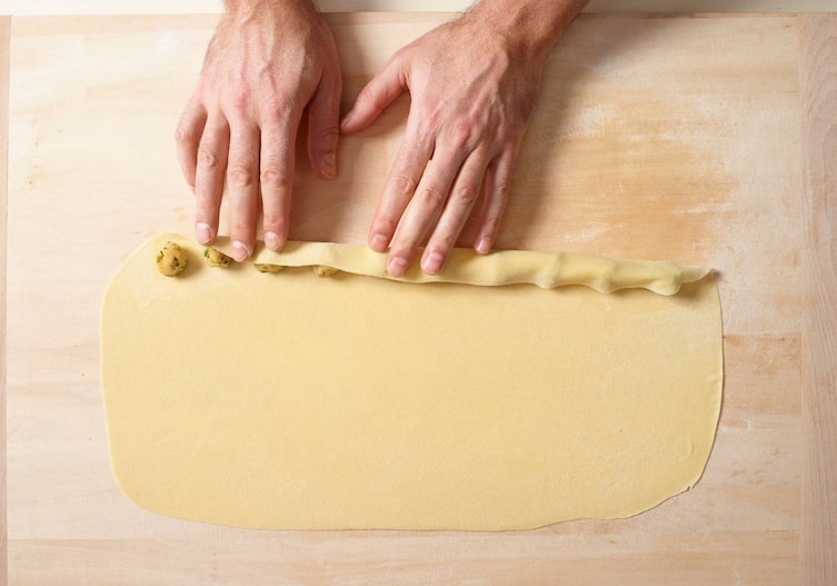 Kugerln, Teig, Hände, rollen