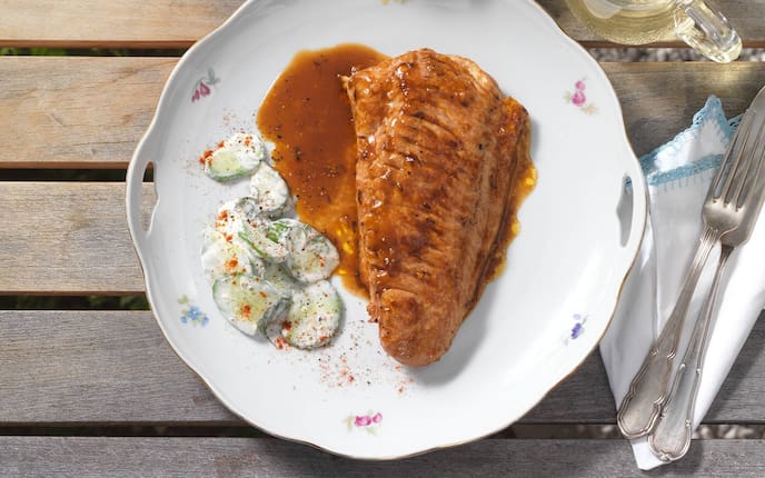 Most, Glas, Gurke, Gurkensalat, Rahmgurkensalat, Wels, Fisch, Kümmel, Besteck