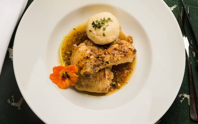 Hühchen, Huhn, Almtaler Mosthendl, Erdäpfelknödel, Saft, Hauptspeise, Servus Rezept
