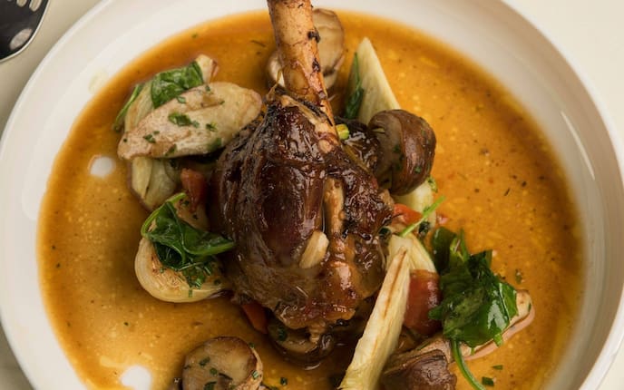 Fenchel, Kräuter, Lamm, Lammstelze, Steinpilze, Sauce, Hauptspeise, Servus Rezept