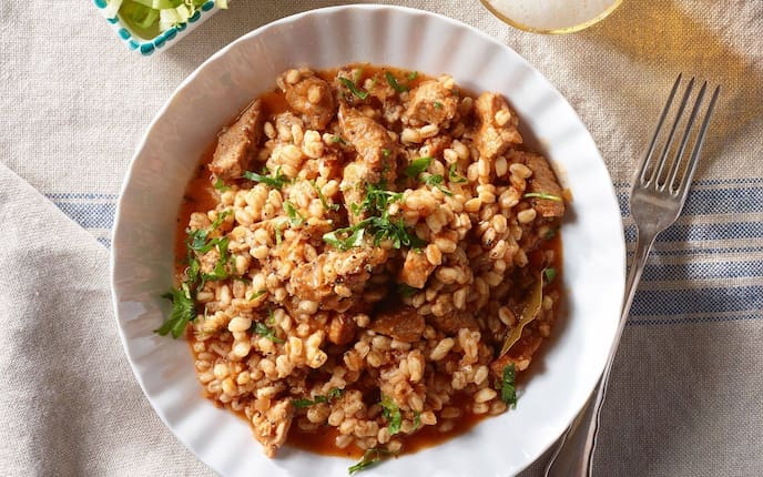 Emmerreis, Eintopf, Kalbfleisch, Paprika, Petersilie, Lorbeerblat, Hauptspeise, Servus Rezept