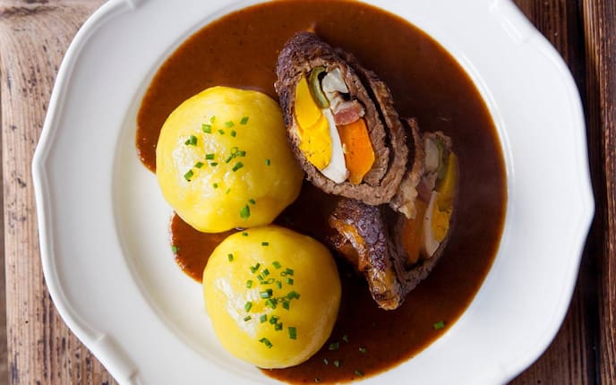 Rindsrouladen, Rind, Erdäpfel, Soße, Schnittlauch