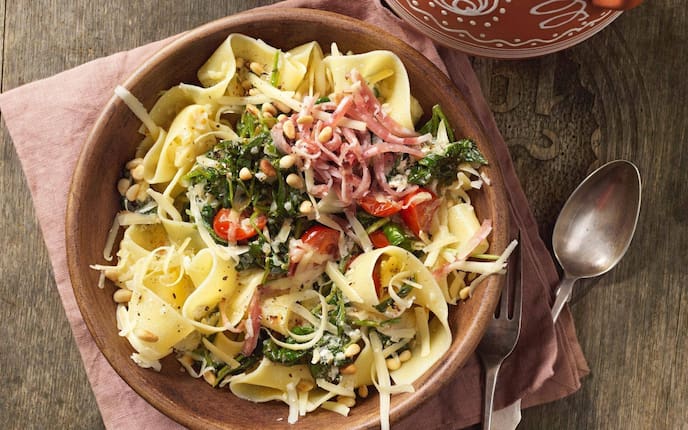 Nudeln, Schinken, Käse, Tomaten, Hauptspeise, Servus Rezept