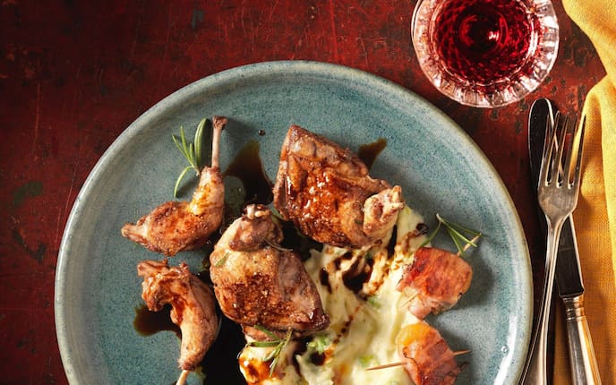 Suprême, Taube, Haxe, Keule, Creme, Speck, Rotwein, Hauptspeise, Servus Rezept