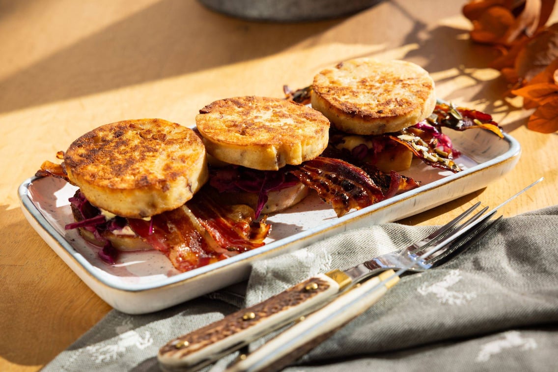 Speckknödel gefüllt mit Bacon