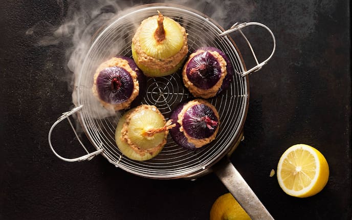 Zwiebel, Bohnen, Bohnenpüree, Zitrone, Topf, Dampf, Gitter